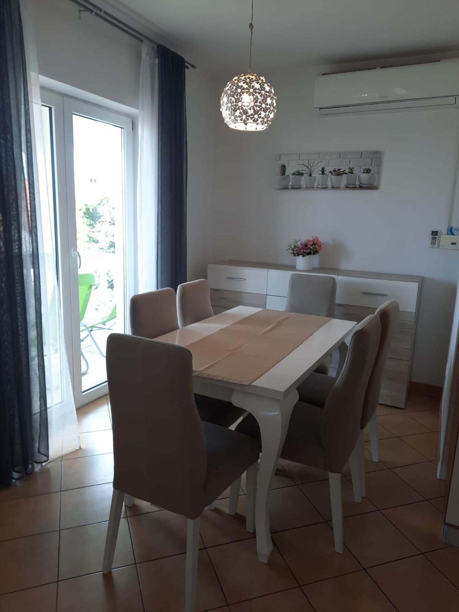 Apartman Mila 诺维·维诺多尔斯基 外观 照片